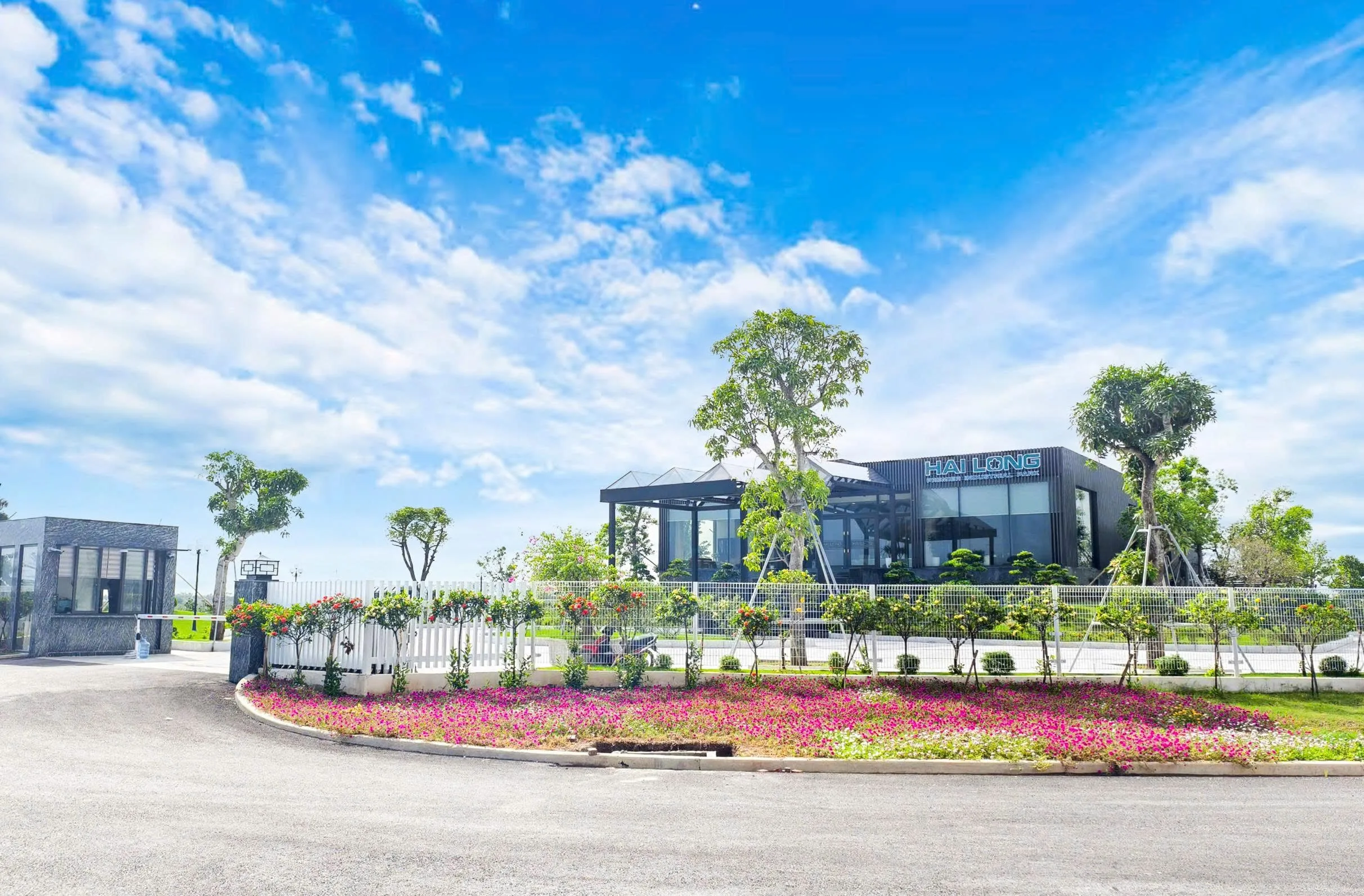 NHÀ ĐIỀU HÀNH KHU CÔNG NGHIỆP HẢI LONG